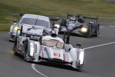 24 Ore di Le Mans 2013 - le R18 e-tron quattro impegnate nei test del 9 giugno (06/2013)