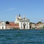 Grandi navi a Venezia, Lupi e Galletti: non devono passare per il canale della Giudecca e nel Bacino di San Marco