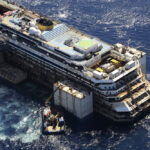 Costa Concordia in sicurezza nel porto di Genova Prà-Voltri