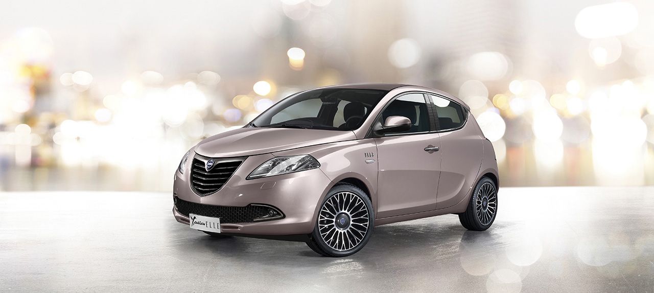 Auto ecologica, a Parigi anteprima Ypsilon Elle, anche a GPL