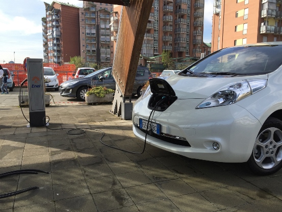 Auto elettrica, partita sperimentaziione di Smart Recharging Island